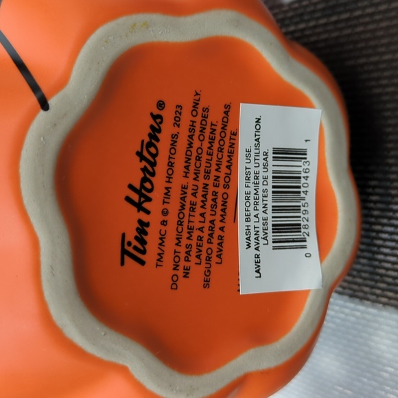 Tim Hortons HTF 2023 Halloween Pumpkin Colour Changing Ceramic Mug Collector Cup - Picture 5 of 6